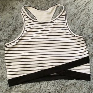 COPY - Sports Bra Top Criss Cross
